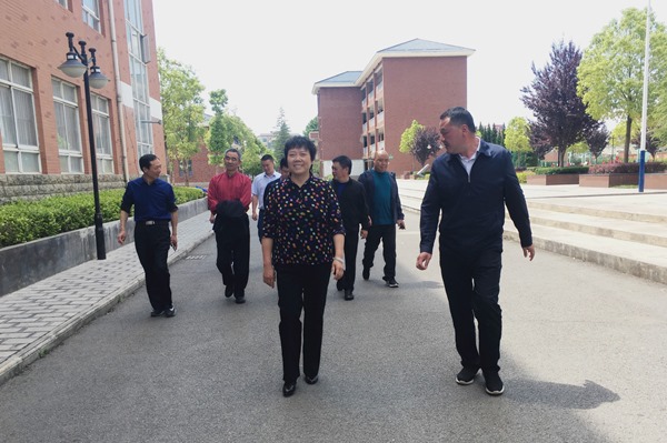 C:\Users\Lenovo\Desktop\微信图片_202006061005061_副本.jpg C:\Users\Lenovo\Desktop\微信图片_202006061005061_副本.jpg