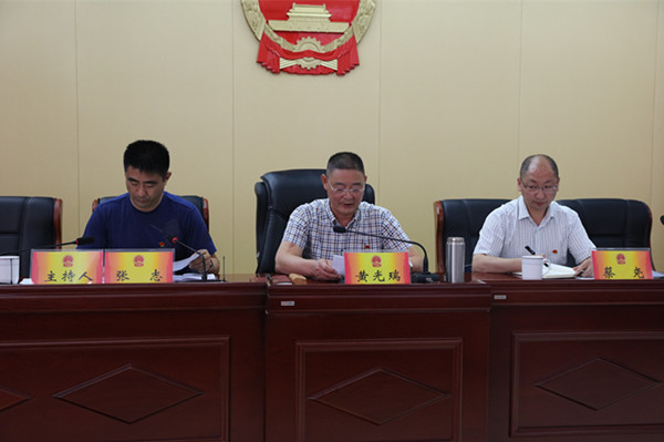 C:\Users\Administrator\Desktop\IMG_2854_副本.jpg