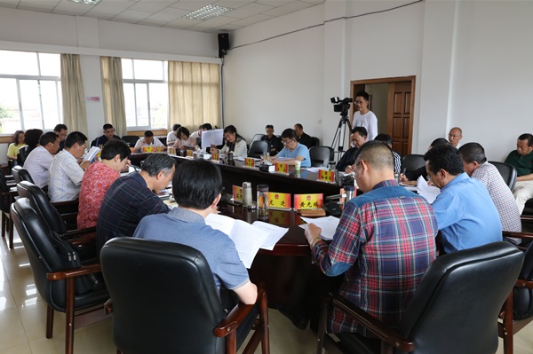 C:\Users\Lenovo\Desktop\IMG_1554_副本.jpg