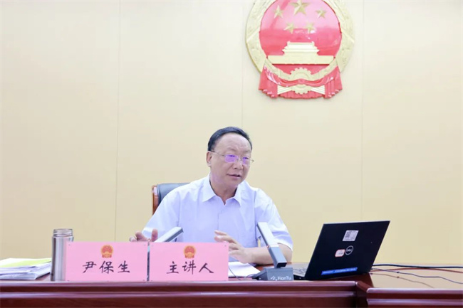 立法2.jpg