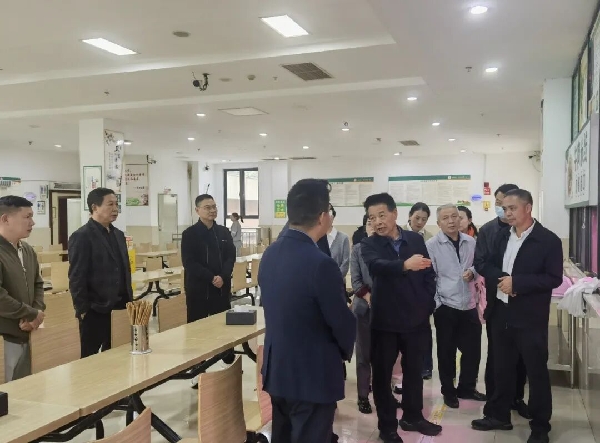 20261016省人大教科文为.jpg